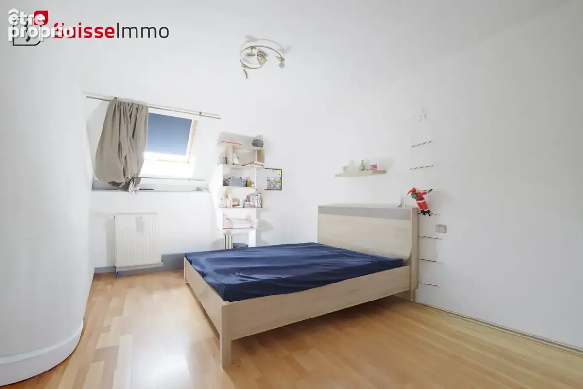 Murs + appartement T5 (+ possibilité fonds restaurant + Licence 4 ) - photo 15