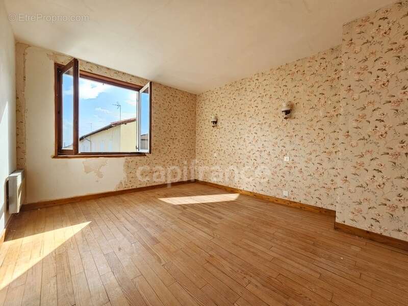 Maison à vendre 6 pièces COTTANCE (42) - photo 5