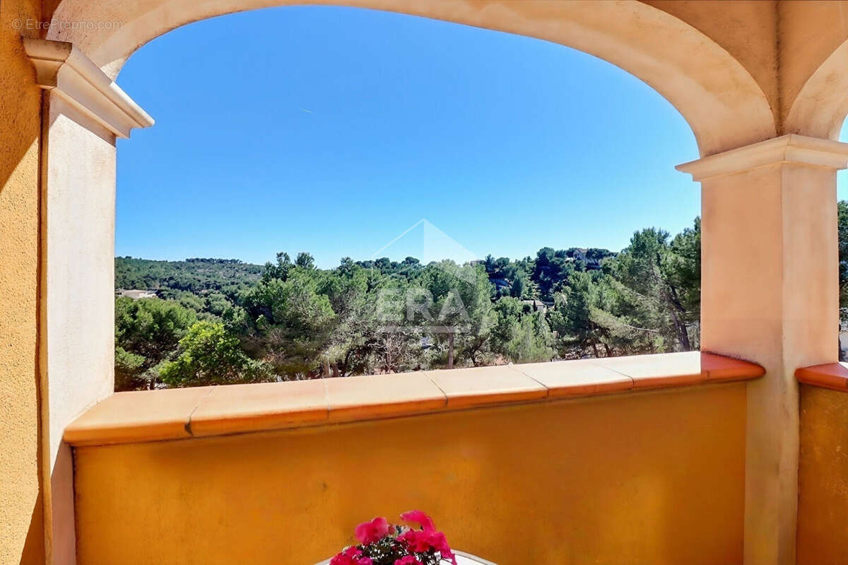 Maison à ENSUES-LA-REDONNE