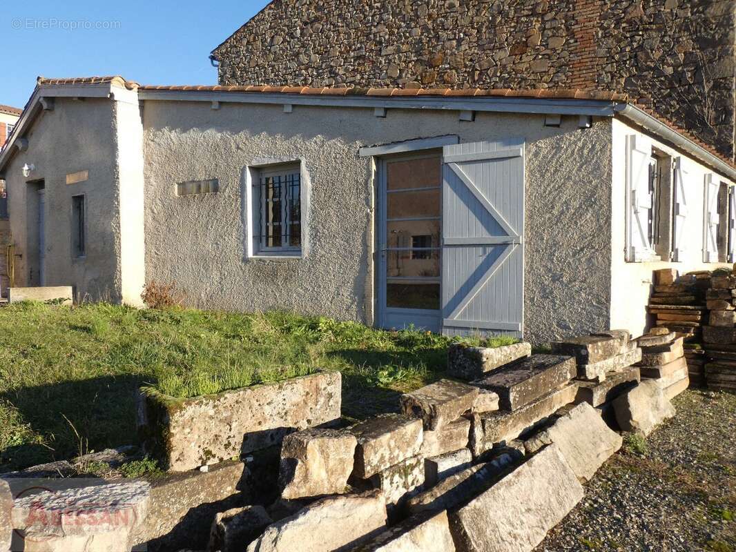 Maison à CORDES-SUR-CIEL