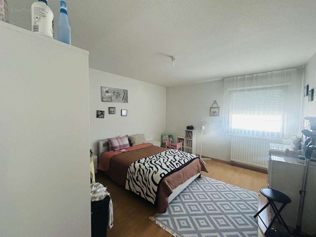 Audincourt maison 210 m2 avec appartement independant - photo 4