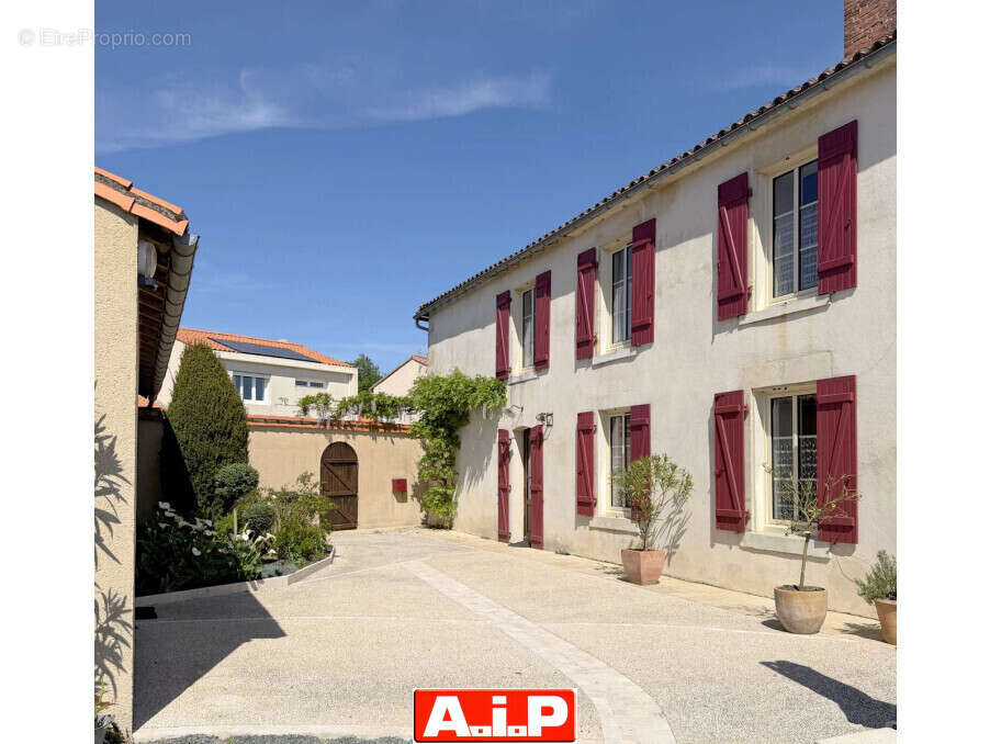 Maison à MOUILLERON-EN-PAREDS