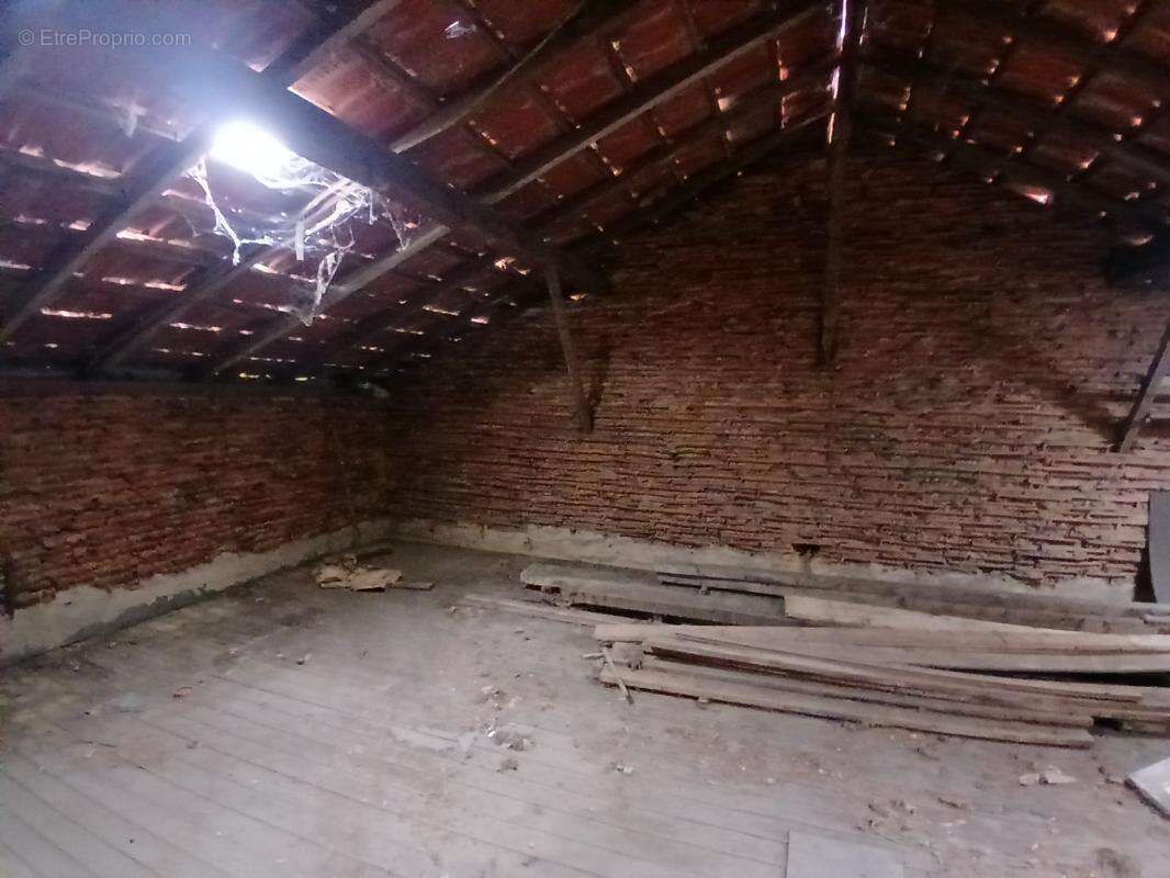 Maison à ROUMAZIERES-LOUBERT