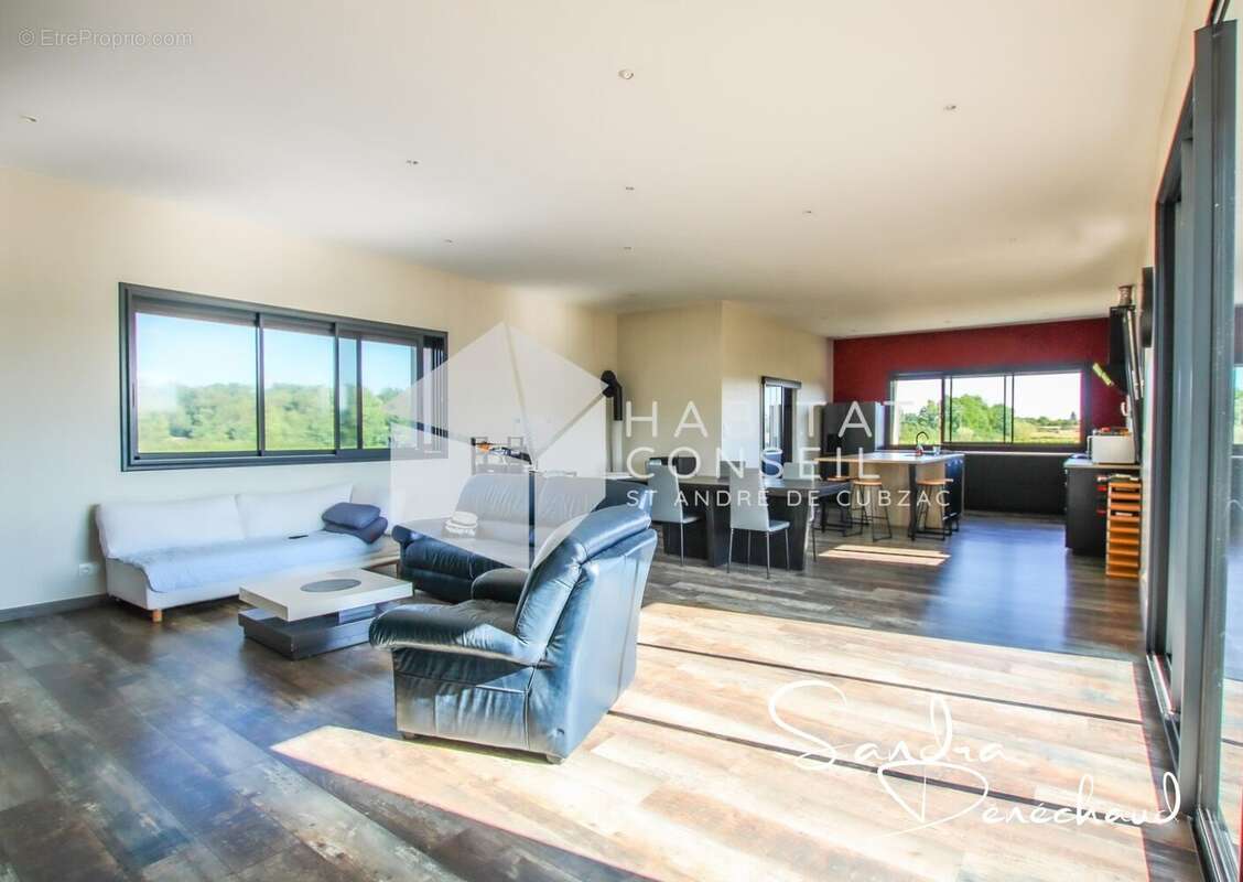 Maison à SAINT-ANDRE-DE-CUBZAC