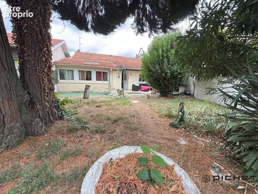 Maison à MERIGNAC