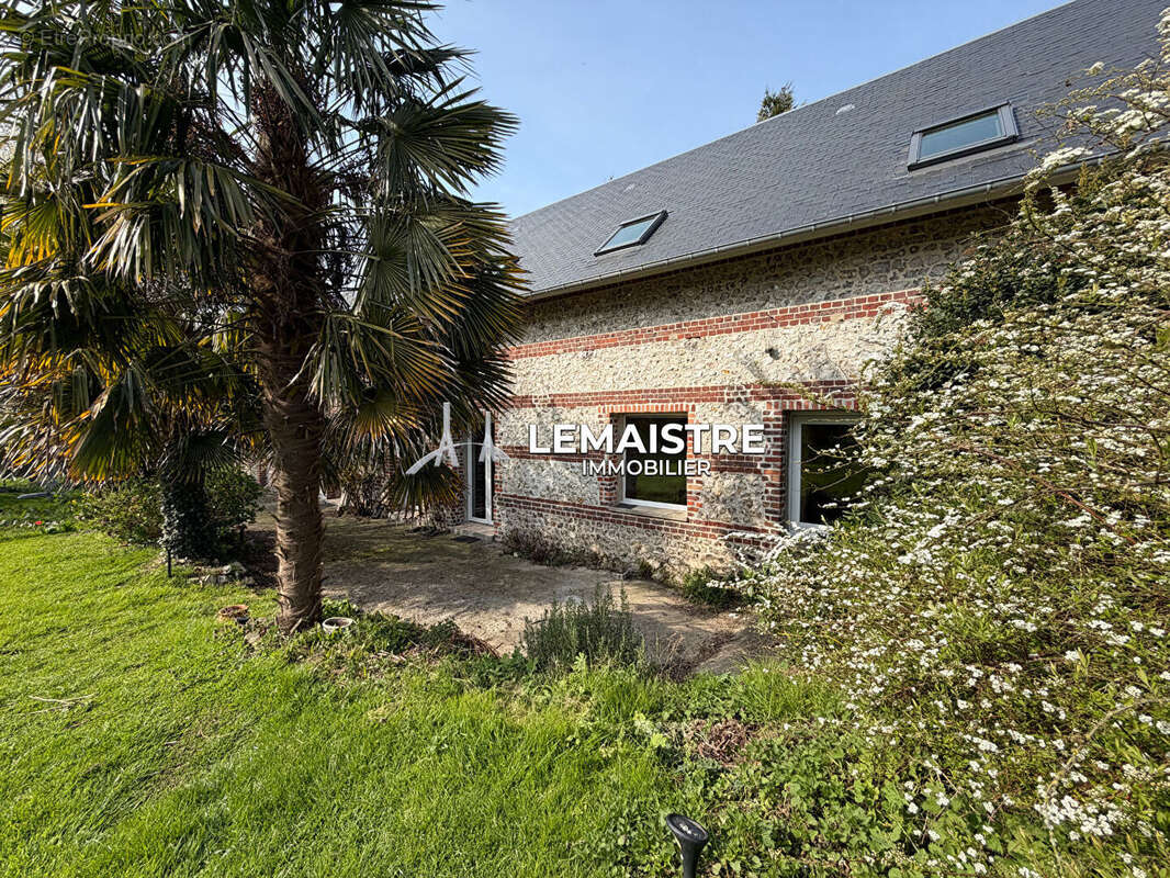 Les Loges - Maison Familiale 5 CHAMBRES Double Garage - photo 2