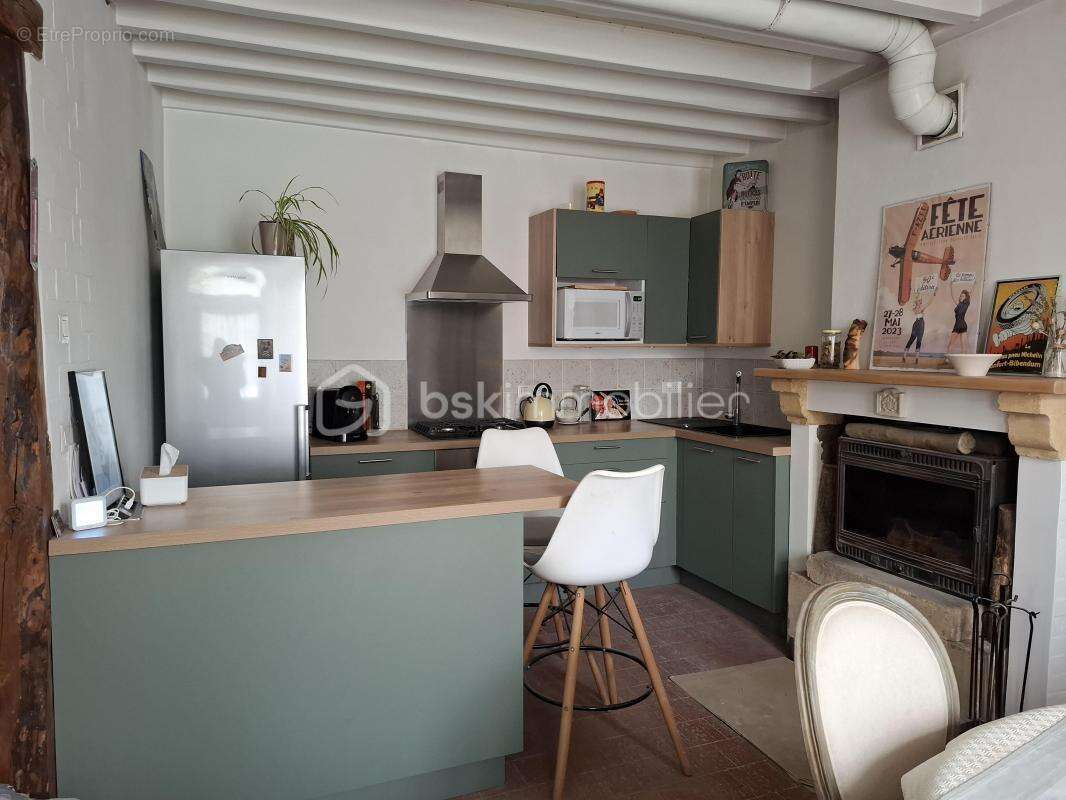 Maison à MOUTIERS