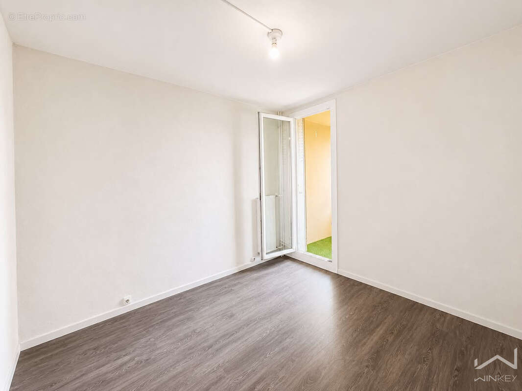 Pierrelatte   Appartement 3 chambres avec balcon sans vis-à-vis - photo 4