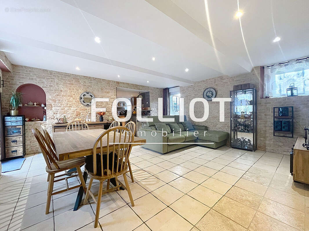 Maison à SAINT-REMY