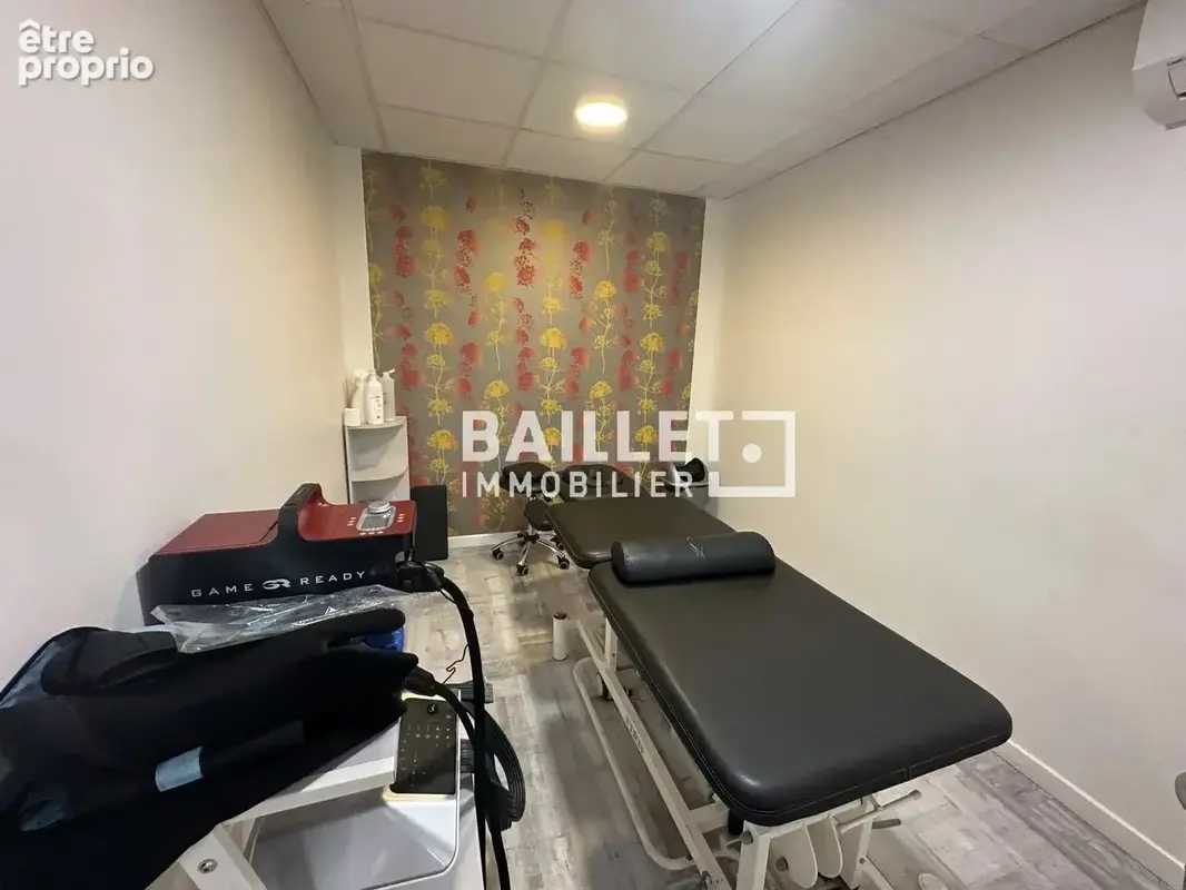 Antibes – bureau de 109 m² à vendre – proche port vauban - photo 8
