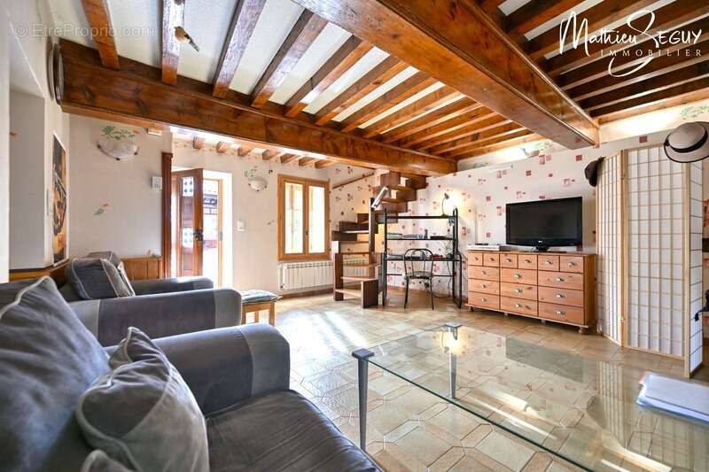 Maison à MESSIMY