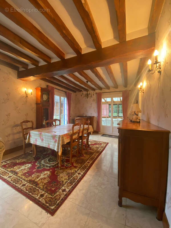 Maison à SAINT-MARCEL