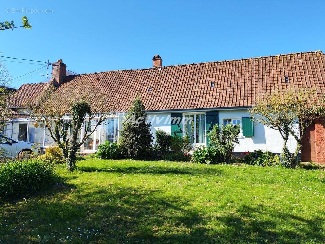 4294 36 - Maison à HESDIN