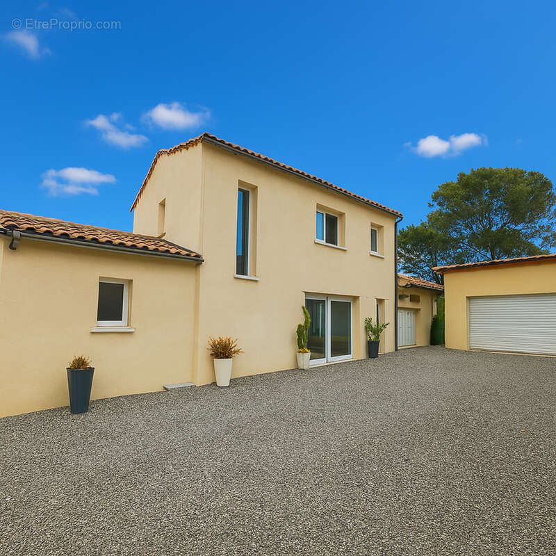 Maison à PEYMEINADE