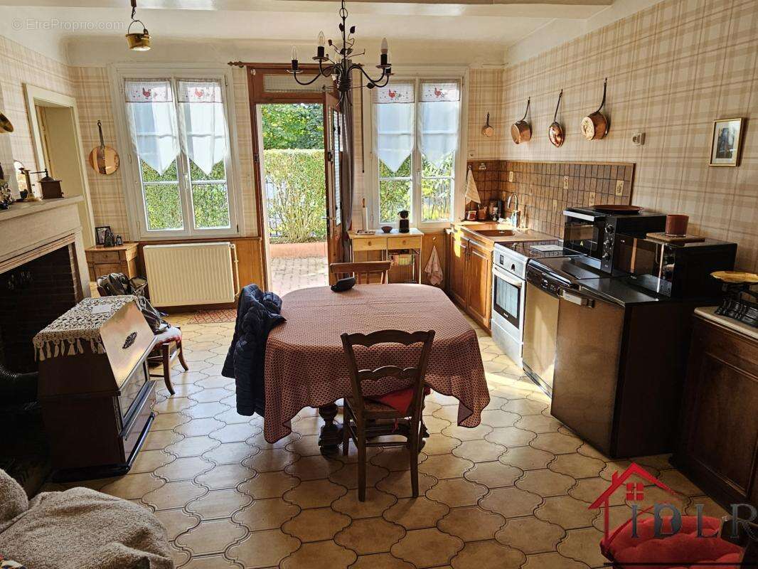 Maison 166 m² à Wassy  - photo 9