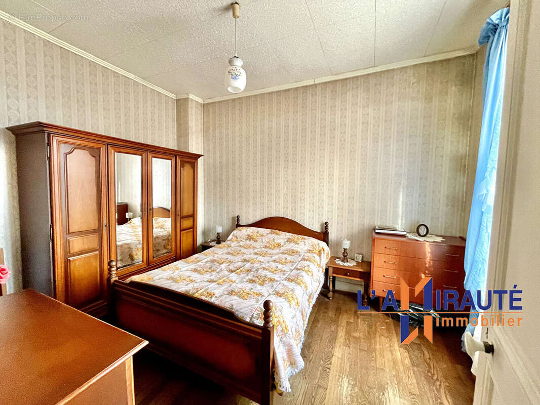 Maison à HOUILLES