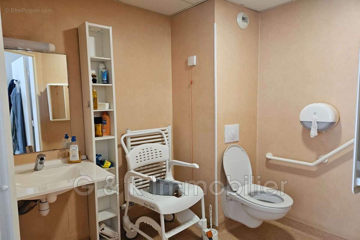 Appartement à LA BOUILLADISSE