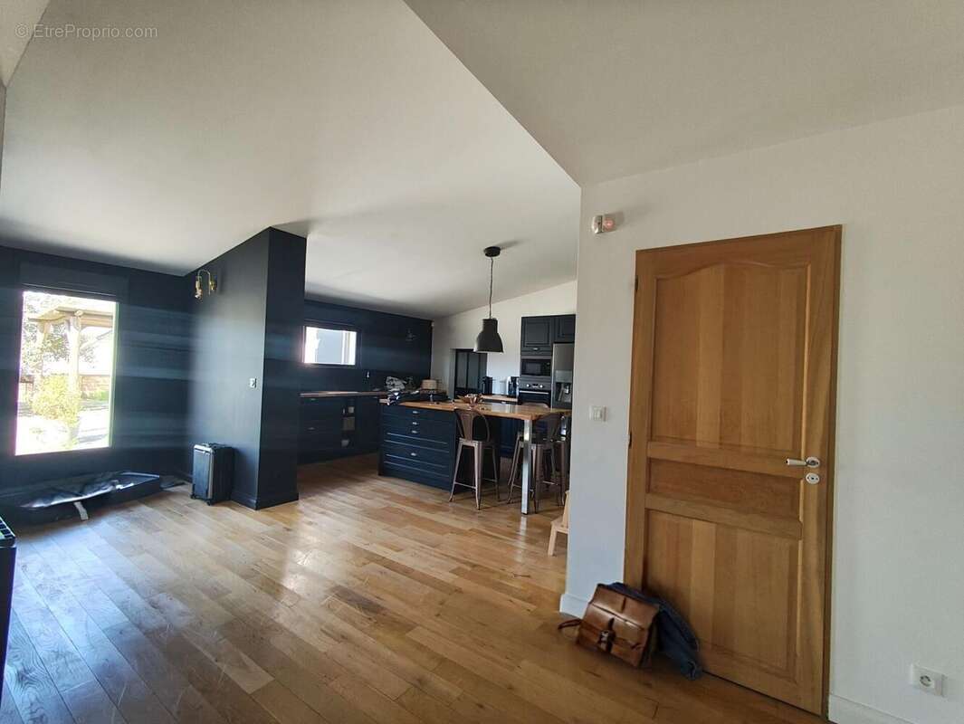 Photo 5 - Maison à SAINT-DENIS-EN-BUGEY