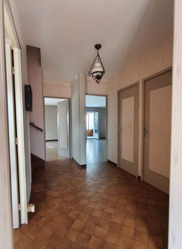 Maison à NAINTRE