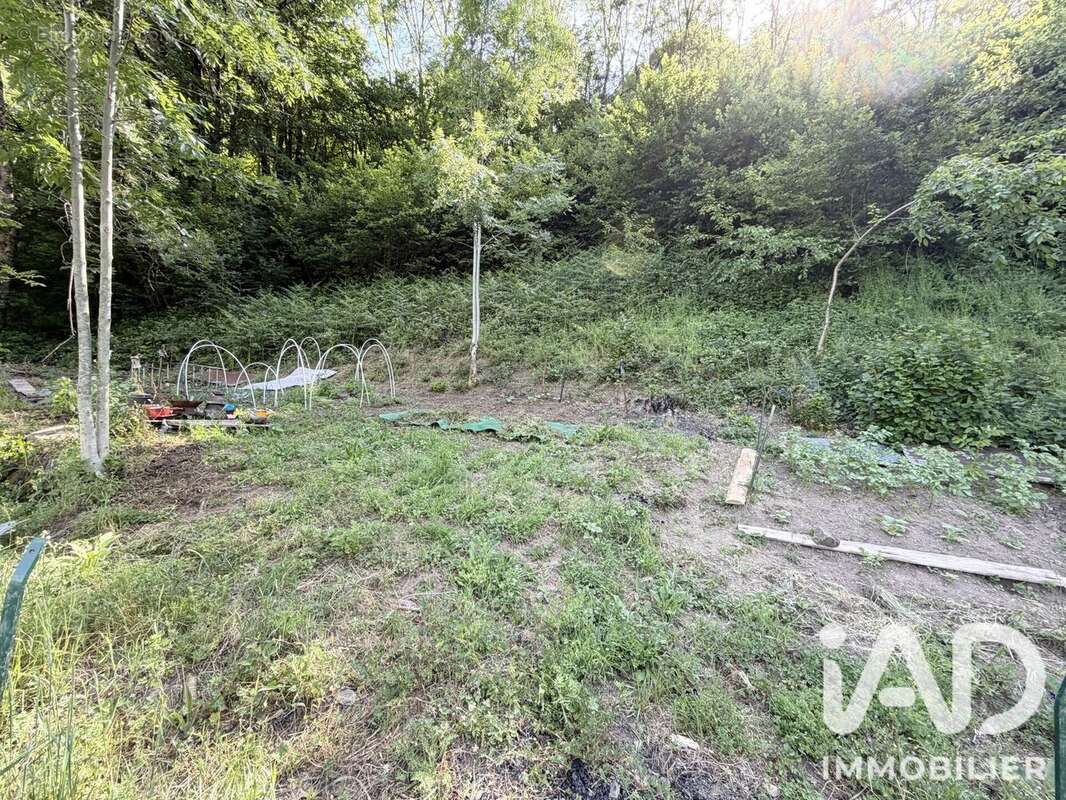 Maison 60 m² à Le Falgoux  - photo 7