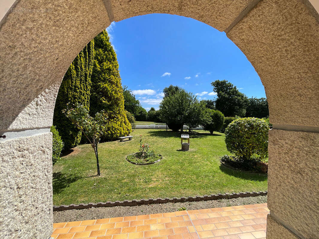 À vendre - Maison traditionnelle à Fouesnant - 109 m² habitables - photo 17