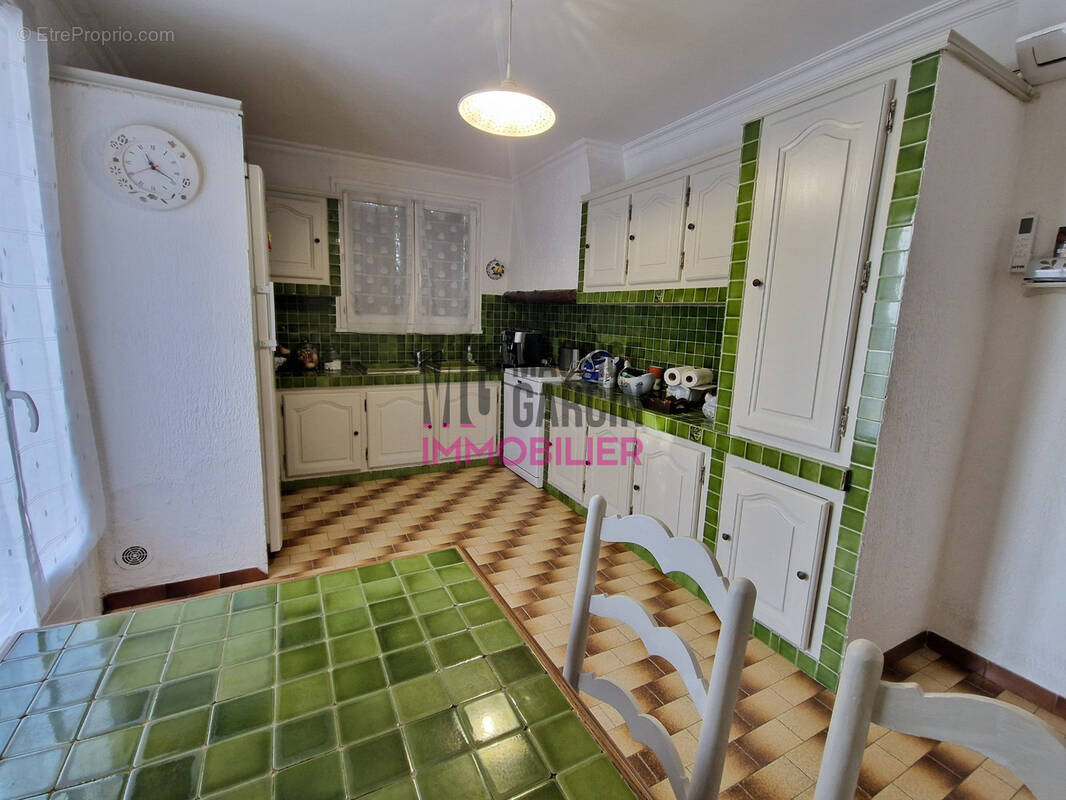 Maison à L'ISLE-SUR-LA-SORGUE