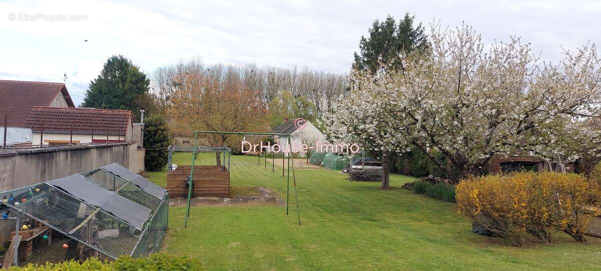 Maison 115 m² à Issoudun  - photo 3
