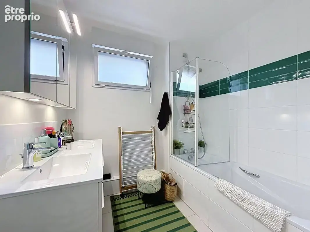Montigny-le-Bretonneux (Le Village) — Appartement d’exception & terrasse sans vis-à-vis - photo 6