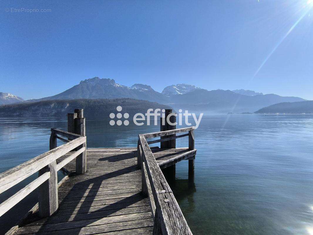 Appartement à SAINT-JORIOZ