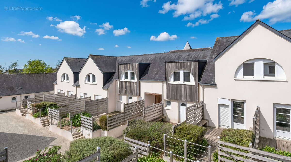 A VENDRE - AGENCE GIBOIRE - Appartement Larmor Baden 106.96 m2 - photo 2