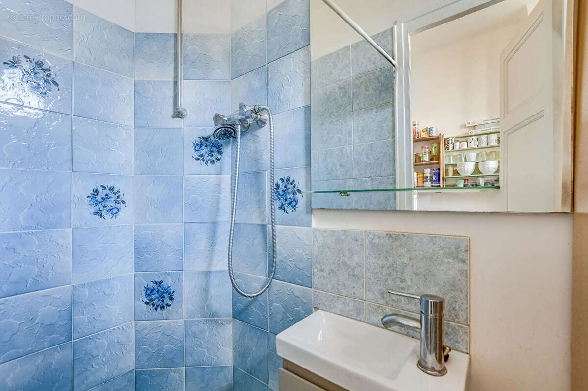 Appartement à PARIS-19E