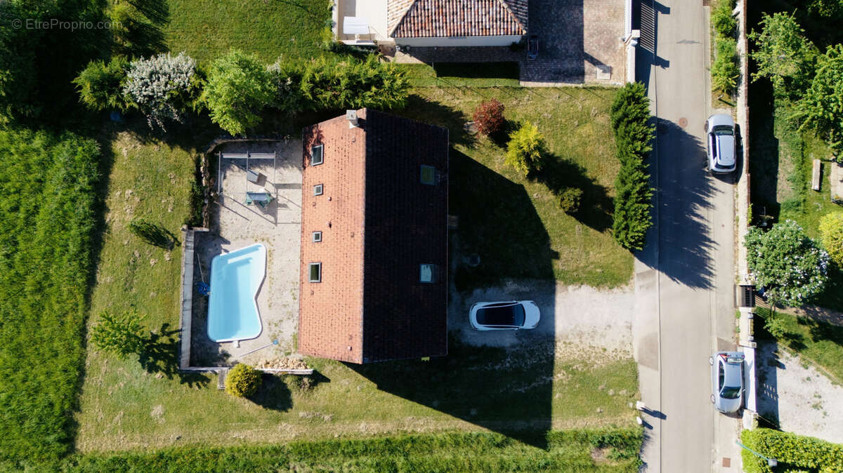 Maison à MESSANGES