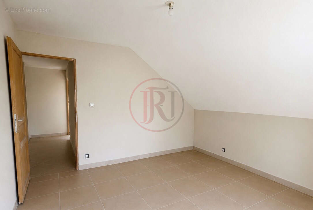 Maison Mitoyenne 120m2 - photo 3