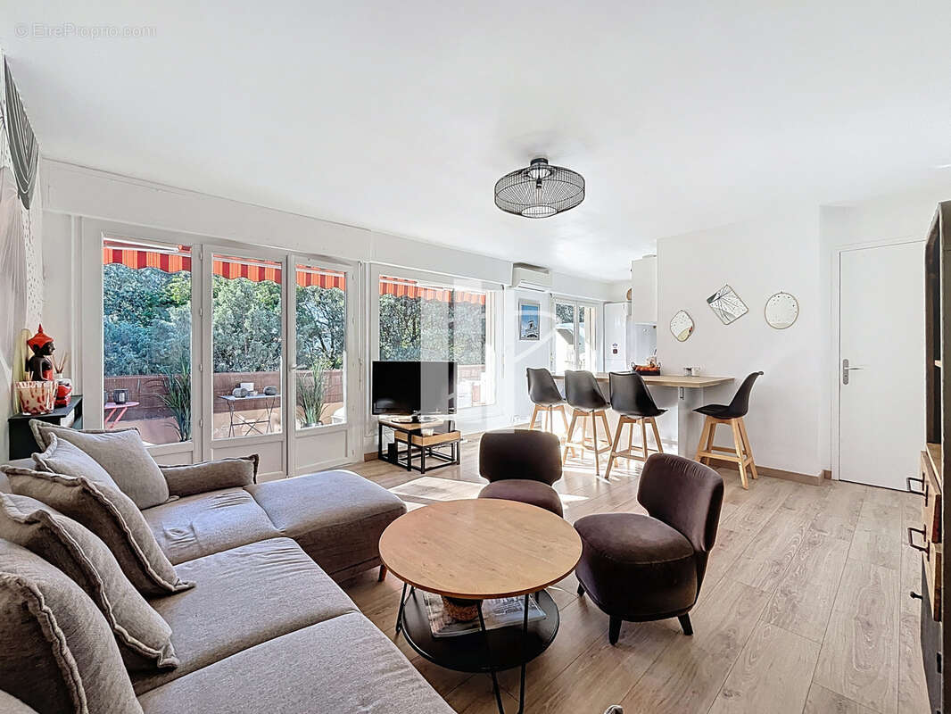 Appartement à SAINT-RAPHAEL
