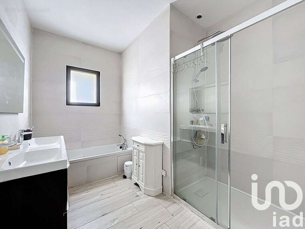 Photo 5 - Maison à CARBON-BLANC