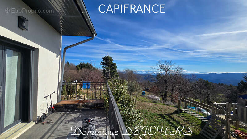 Ardèche - Magnifique Maison d'architecte de 184 m² habitable - Bel espace extérieur - Vue panoramique sur les montagnes ardèchoi - photo 65
