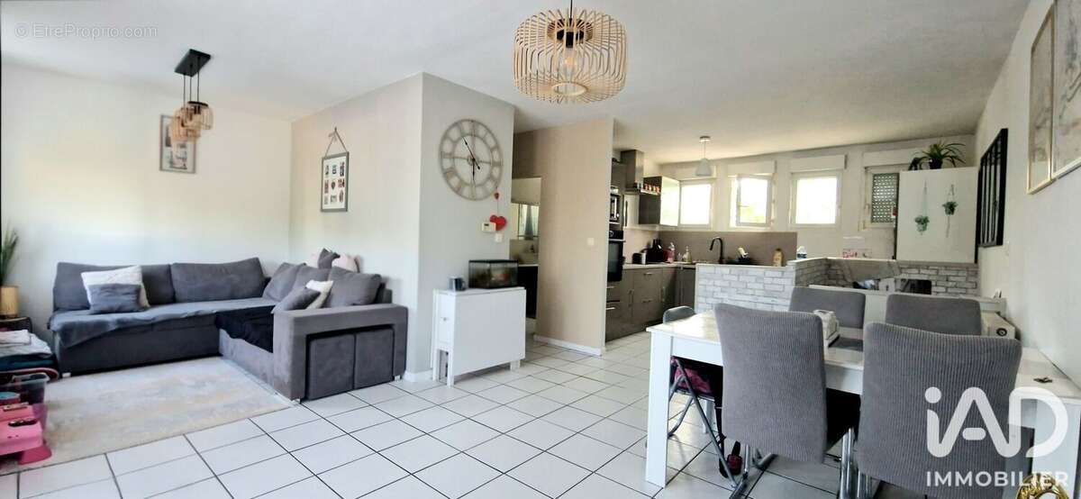 Appartement 85 m² à Meaux  - photo 2