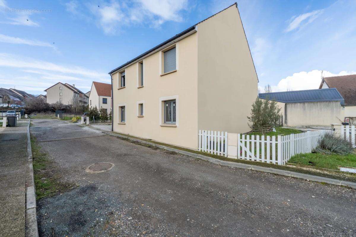 Maison à DREUX