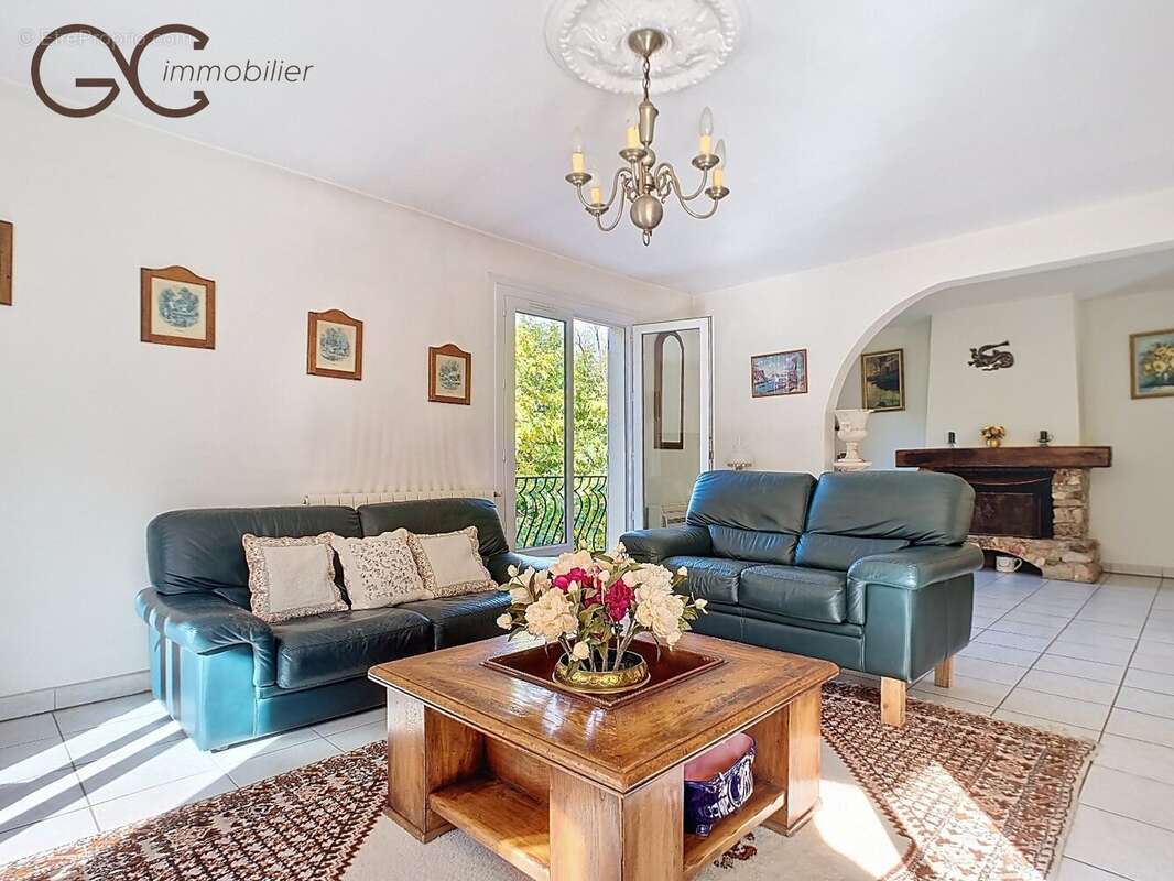 Maison à CESSENON-SUR-ORB