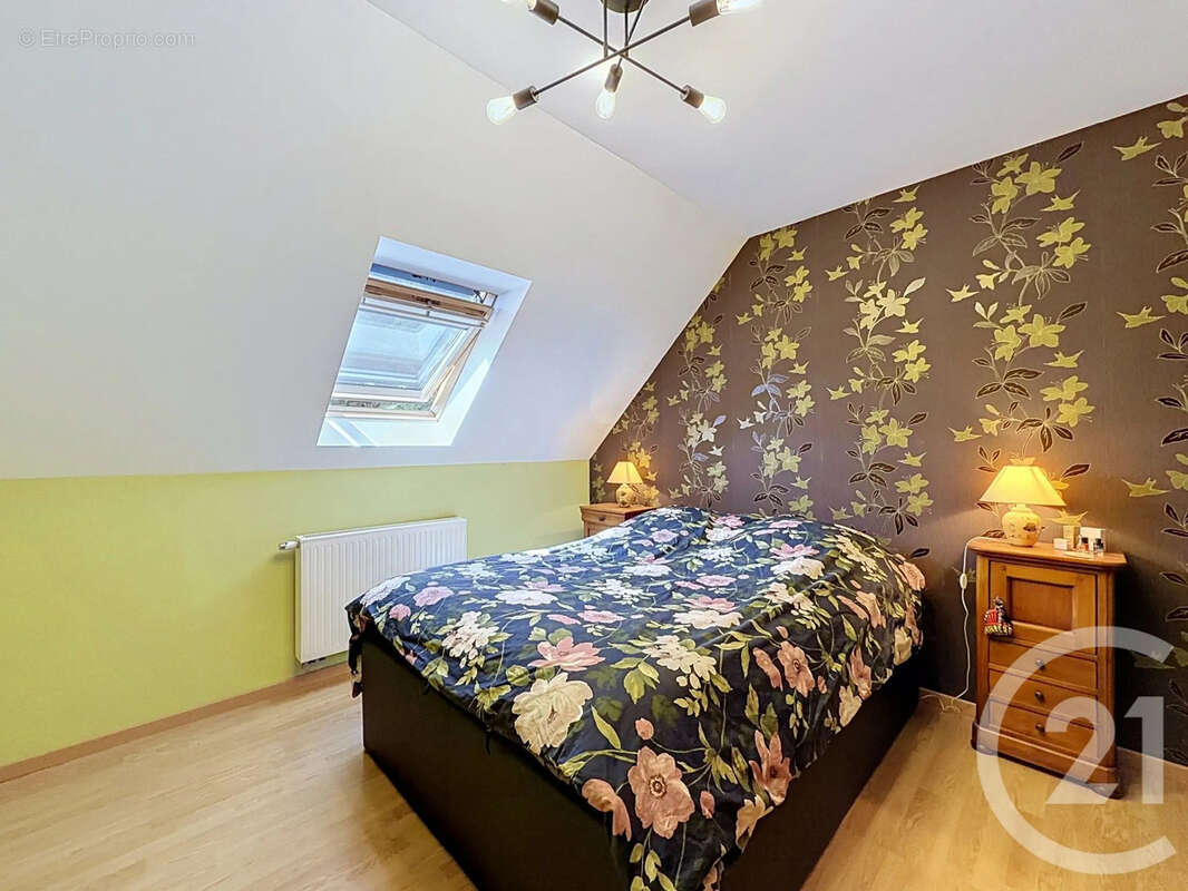 Maison 164 m² à La Ferte-Saint-Aubin  - photo 8