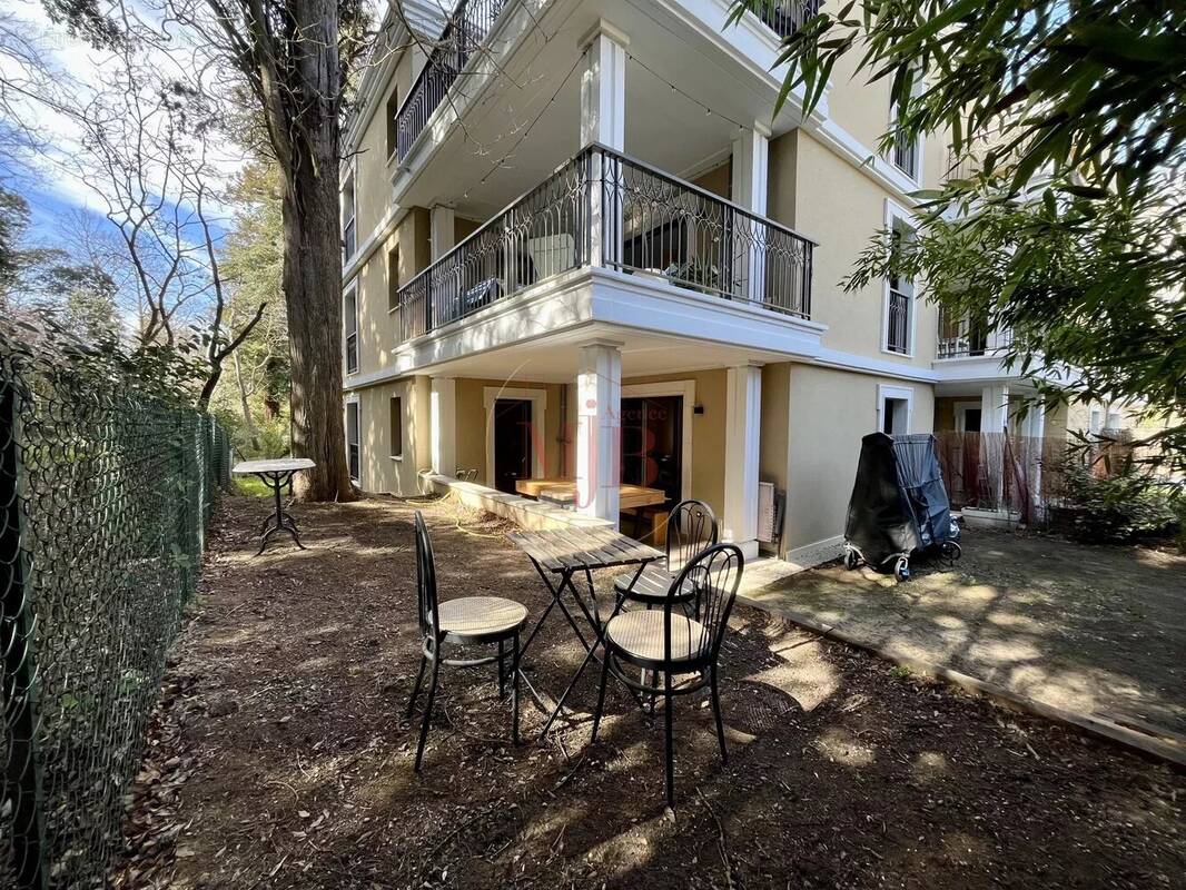 Appartement à AIX-EN-PROVENCE