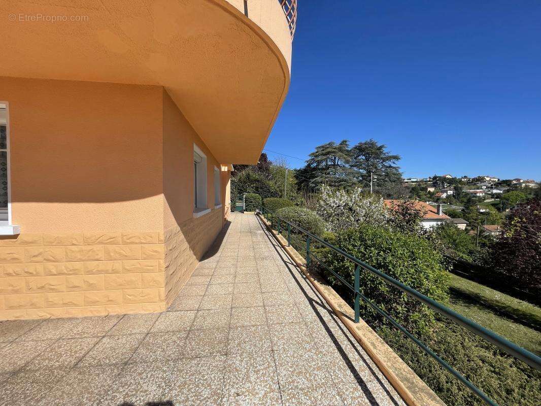 Maison à RILLIEUX-LA-PAPE