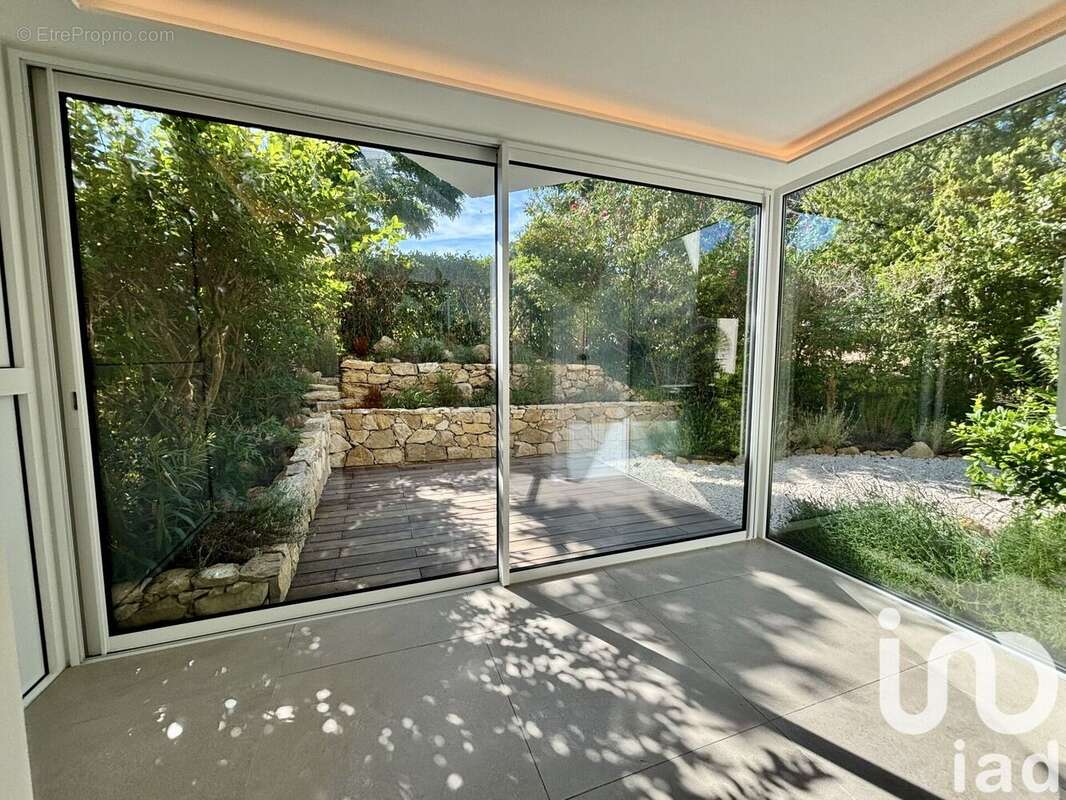 Photo 8 - Appartement à SAINT-RAPHAEL