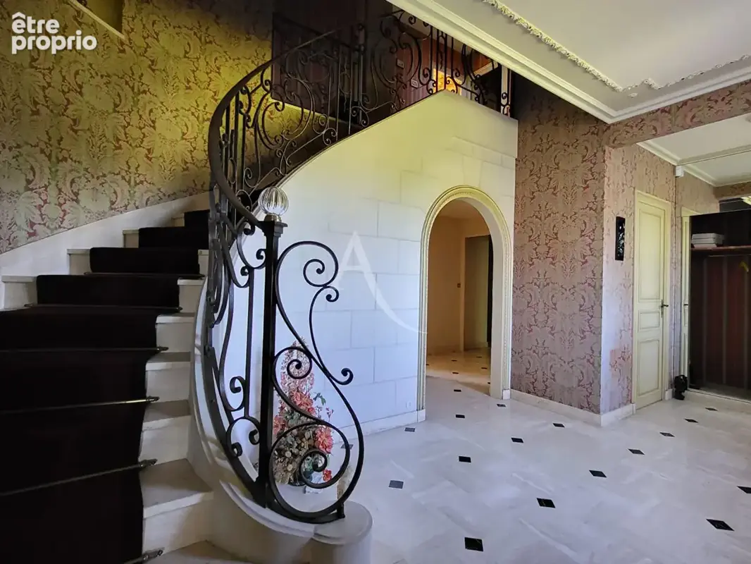 Maison 12 pièces 300 m² à vendre à Chalonnes-Sur-Loire (49290) - photo 5