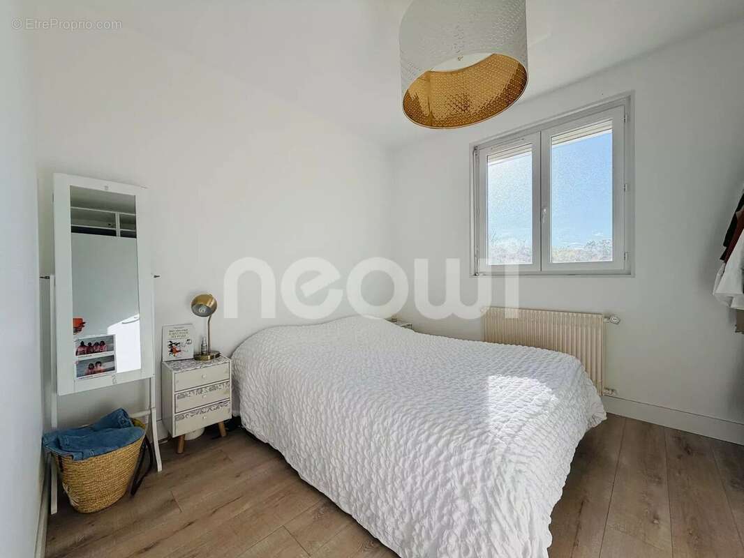 Maison à CHATEAUGAY