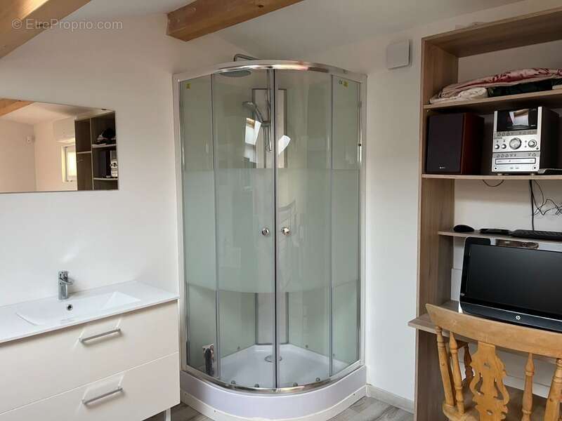 Maison à MONTELIMAR