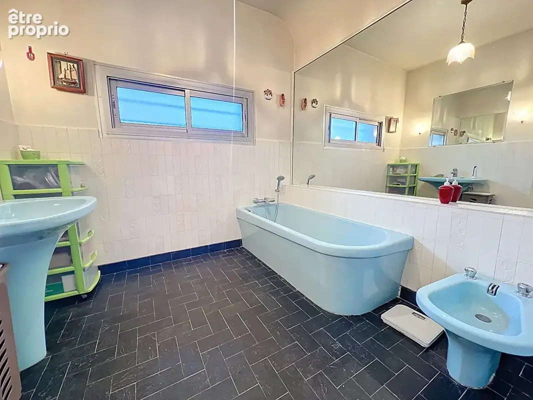 Maison de plain-pied en pierre alliant charme et modernité dans la baie du Mont-Saint-Michel - photo 13