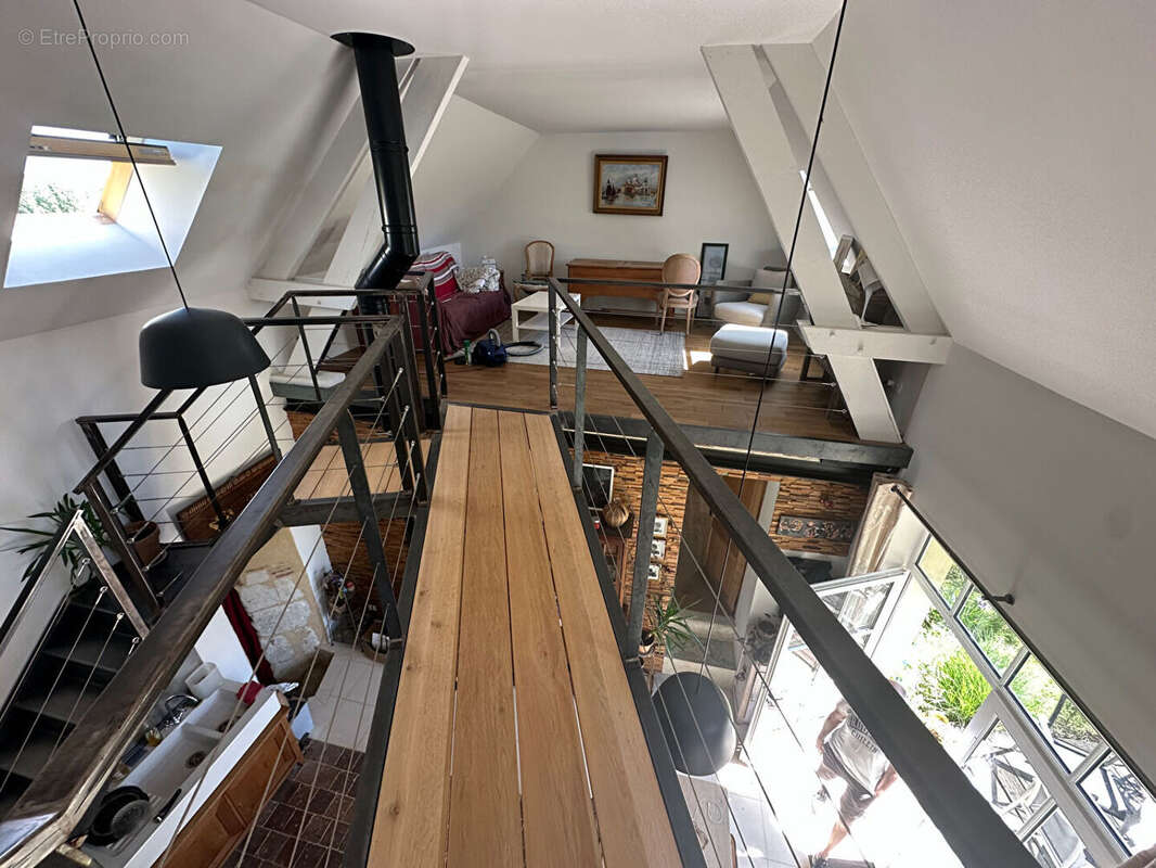 Maison 103m² à Saint Victor de Reno - photo 7