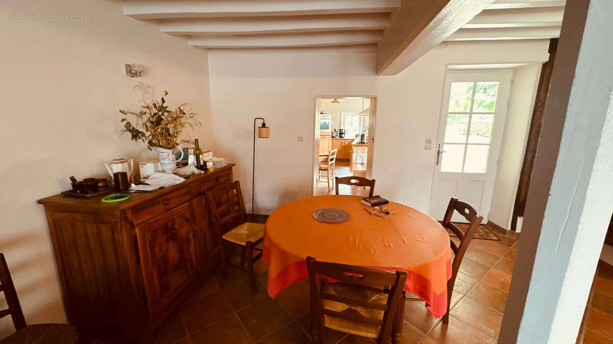 Maison à ASQUINS