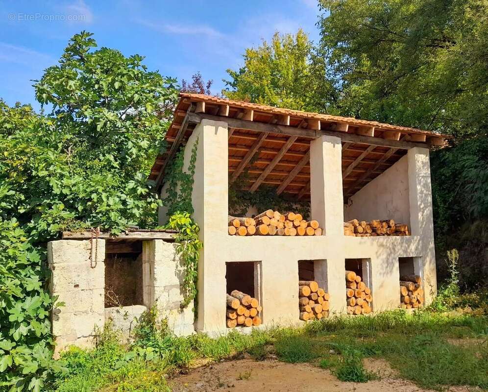 Maison à VERTEILLAC